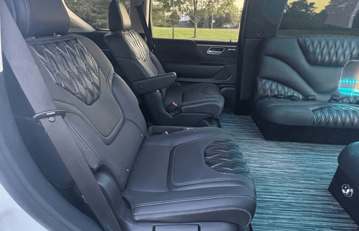 INFINITI-QX80-STRETCH-s5