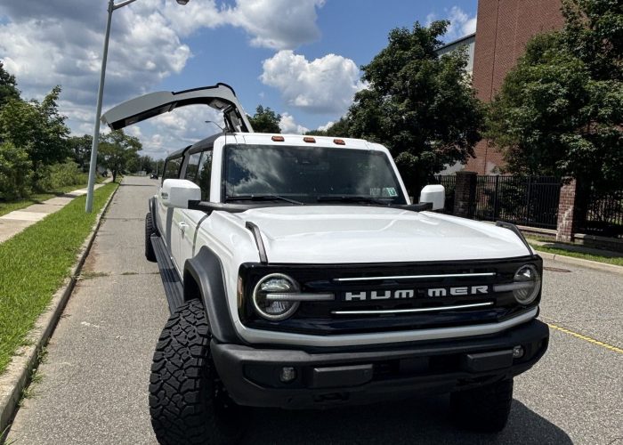2026 hummer limo (3)